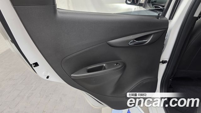 Chevrolet Spark Premier 2021 — фото 25
