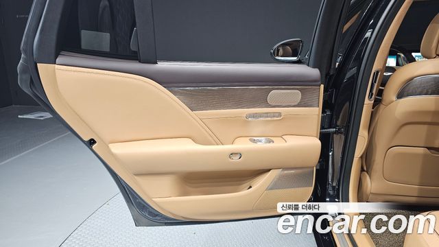 Genesis G90 (RS4) Gasoline 3.5 Turbo e-S/C AWD 2023 — фото 25