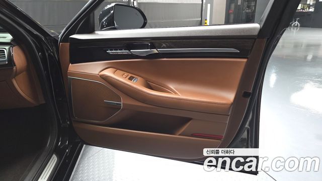 Genesis G90 3.8 AWD Luxury 2021 — фото 30