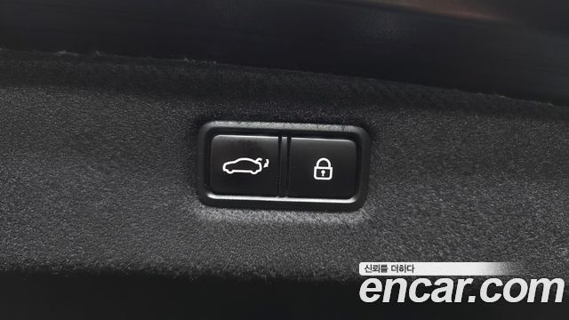 Genesis G90 3.8 AWD Luxury 2021 — фото 39