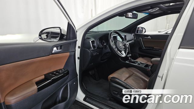 Kia Sportage The Bold Gasoline Signature Gravity 2021 — фото 10