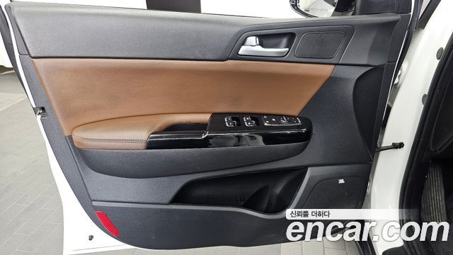 Kia Sportage The Bold Gasoline Signature Gravity 2021 — фото 24