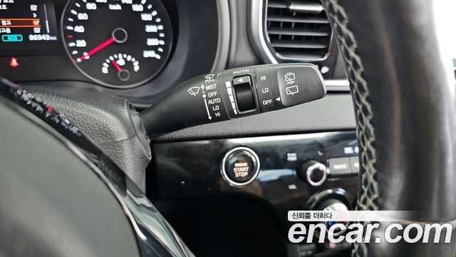 Kia Sportage The Bold Gasoline Signature Gravity 2021 — фото 35