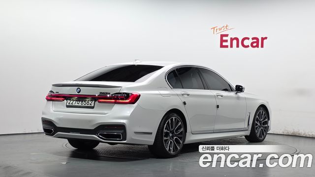 BMW 7 Series (G11) 740i M Sport 2020 — фото 2