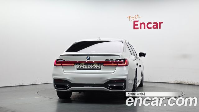 BMW 7 Series (G11) 740i M Sport 2020 — фото 4