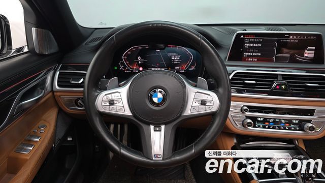 BMW 7 Series (G11) 740i M Sport 2020 — фото 14