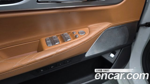 BMW 7 Series (G11) 740i M Sport 2020 — фото 28