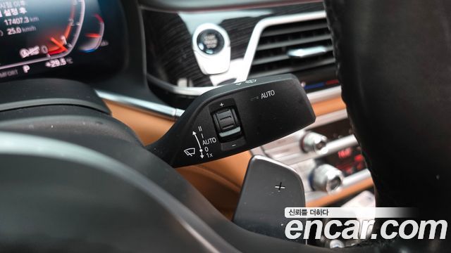 BMW 7 Series (G11) 740i M Sport 2020 — фото 39