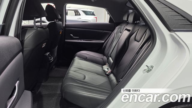 Hyundai Avante Hybrid (CN7) Inspiration 2023 — фото 11