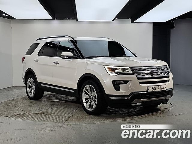 Ford Explorer 2.3 Limited 4WD 5th 2019 — фото 2