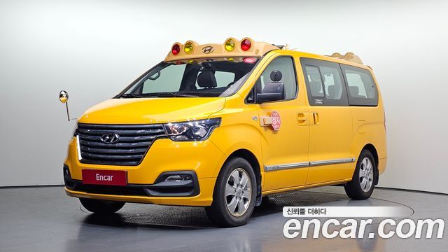 Hyundai Grand Starex School Bus 2019 — фото 1
