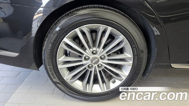 Genesis EQ900 3.8 GDI AWD Luxury 2018 — фото 5