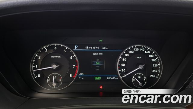 Genesis EQ900 3.8 GDI AWD Luxury 2018 — фото 8