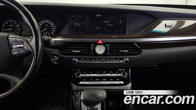Genesis EQ900 3.8 GDI AWD Luxury 2018 — фото 15