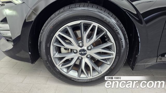 Kia K5 (III) 2.0 Prestige 2022 — фото 5