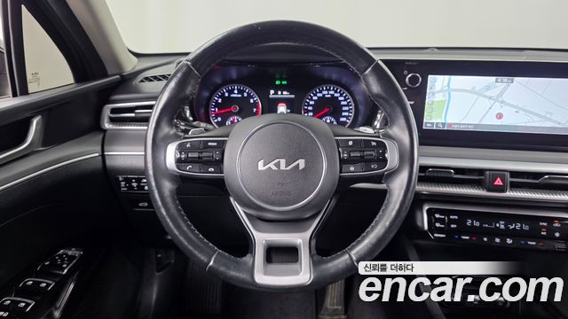 Kia K5 (III) 2.0 Prestige 2022 — фото 17
