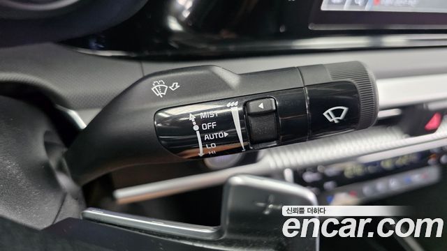 Kia K5 (III) 2.0 Prestige 2022 — фото 22