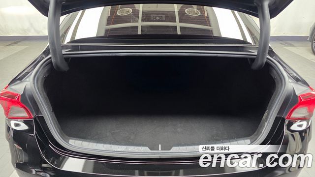 Kia K5 (III) 2.0 Prestige 2022 — фото 24