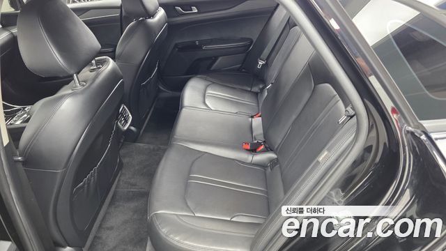Kia K5 (III) 2.0 Prestige 2022 — фото 32