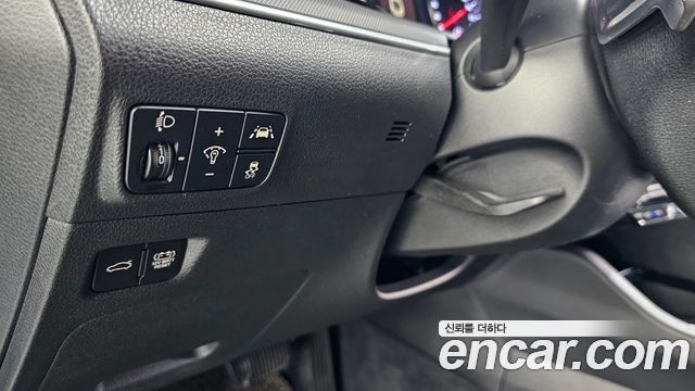 Kia K5 Hybrid (III) Prestige 2022 — фото 18