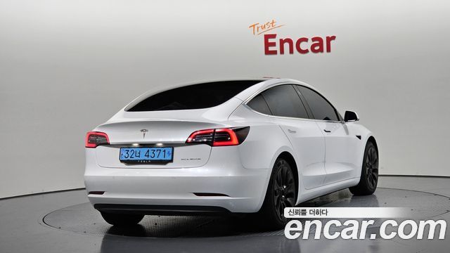 Tesla Model 3 Long Range AWD 2020 — фото 2