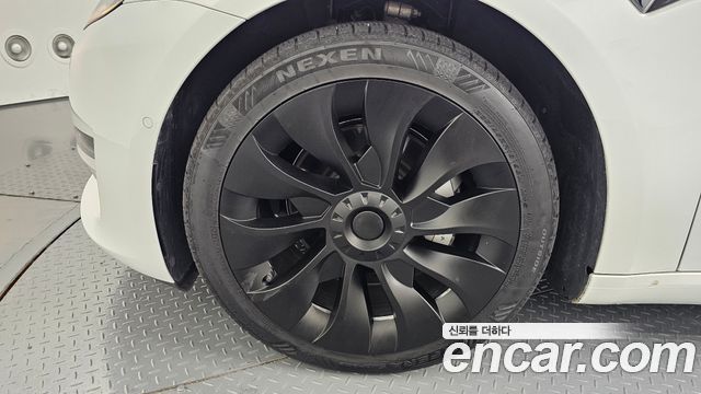 Tesla Model 3 Long Range AWD 2020 — фото 5