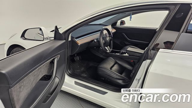 Tesla Model 3 Long Range AWD 2020 — фото 10