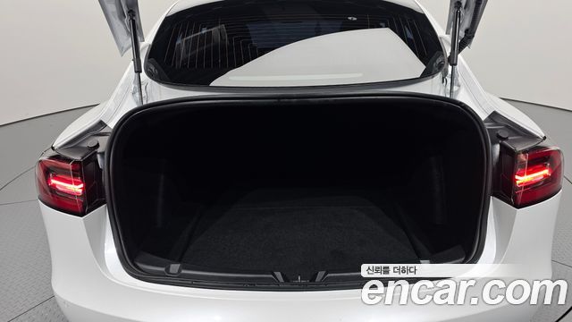 Tesla Model 3 Long Range AWD 2020 — фото 24