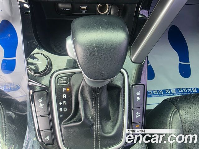 Kia Seltos Gasoline 1.6 Turbo 2WD Prestige 2020 — фото 9