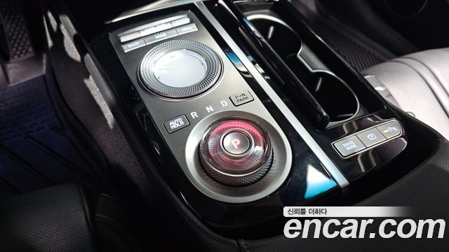Genesis Electrified G80 (RG3) e-AWD 2022 — фото 9