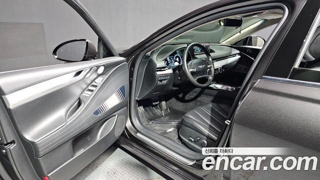 Genesis Electrified G80 (RG3) e-AWD 2022 — фото 10