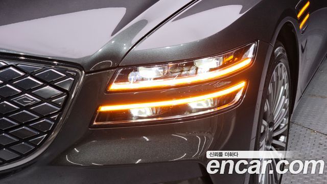 Genesis Electrified G80 (RG3) e-AWD 2022 — фото 28