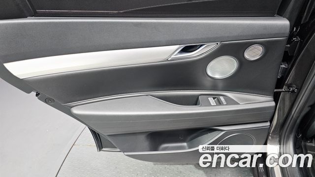 Genesis Electrified G80 (RG3) e-AWD 2022 — фото 31