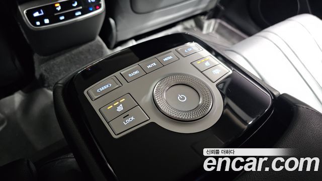 Genesis Electrified G80 (RG3) e-AWD 2022 — фото 39