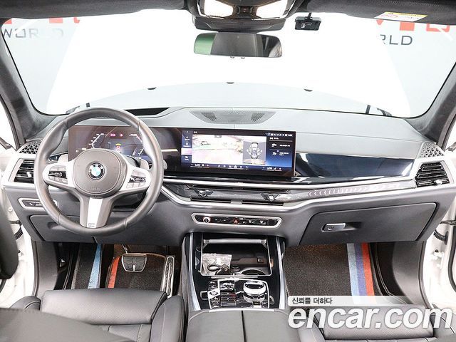 BMW X7 (G07) xDrive 40i M Sport 6STR 2024 — фото 7