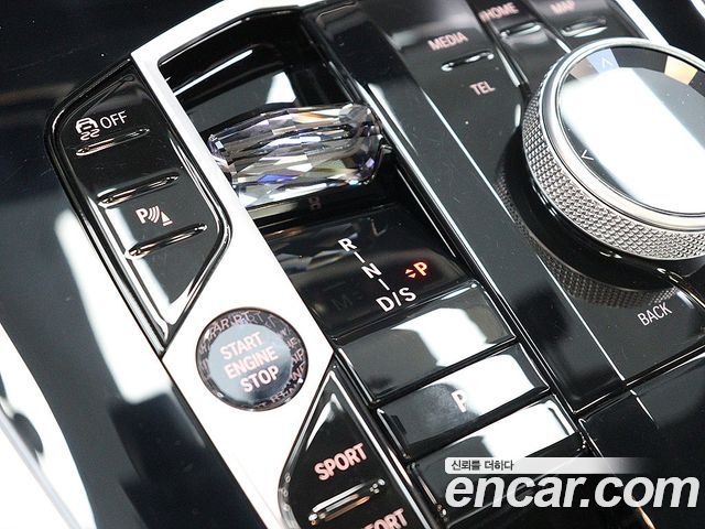 BMW X7 (G07) xDrive 40i M Sport 6STR 2024 — фото 8