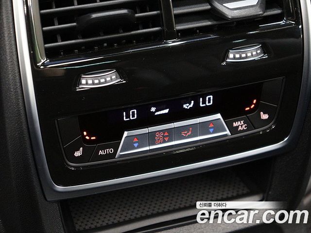 BMW X7 (G07) xDrive 40i M Sport 6STR 2024 — фото 17