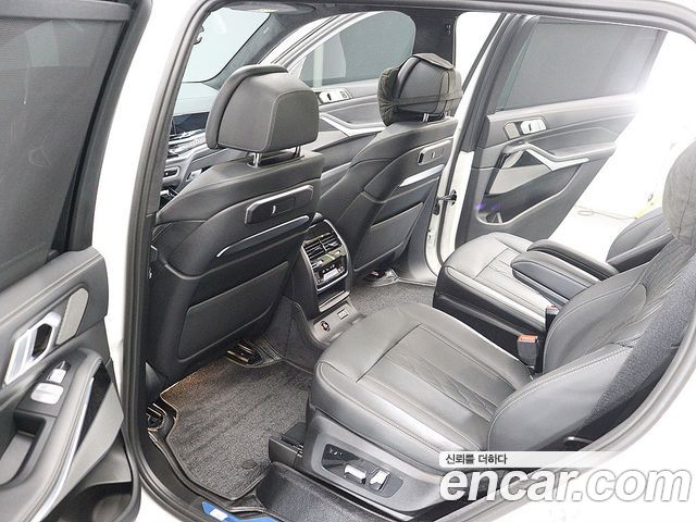 BMW X7 (G07) xDrive 40i M Sport 6STR 2024 — фото 20