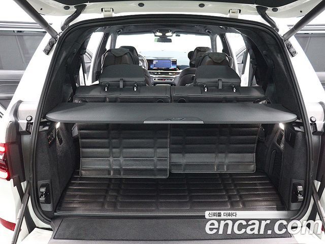 BMW X7 (G07) xDrive 40i M Sport 6STR 2024 — фото 24