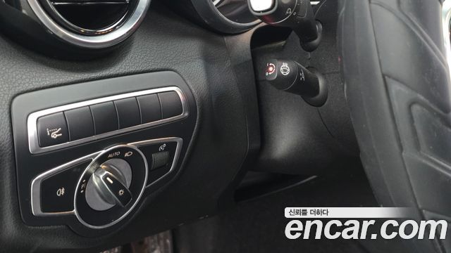 Mercedes-Benz C-Class (W205) C220 d 4MATIC 2020 — фото 20