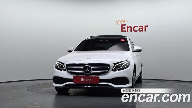Mercedes-Benz E-Class (W213) E300 4MATIC Avnatgarde 2017 — фото 3