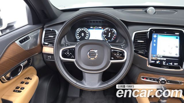 Volvo XC90 (II) D5 Inscription 2019 — фото 15