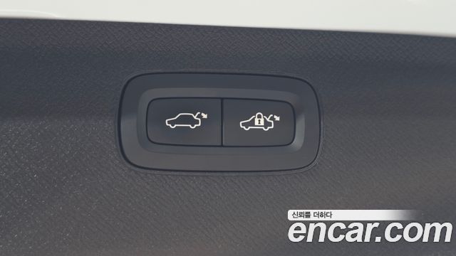 Volvo XC90 (II) D5 Inscription 2019 — фото 18