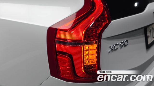 Volvo XC90 (II) D5 Inscription 2019 — фото 23