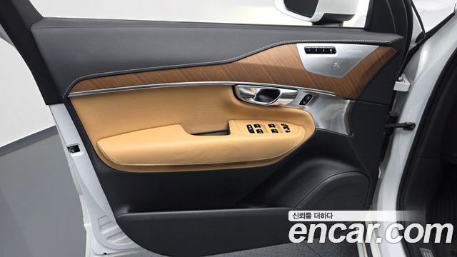 Volvo XC90 (II) D5 Inscription 2019 — фото 24