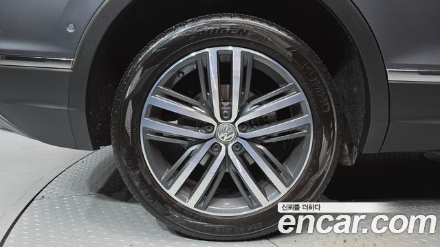 Volkswagen Tiguan Allspace 2.0 TDI Prestige 2018 — фото 5