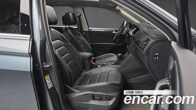 Volkswagen Tiguan Allspace 2.0 TDI Prestige 2018 — фото 11