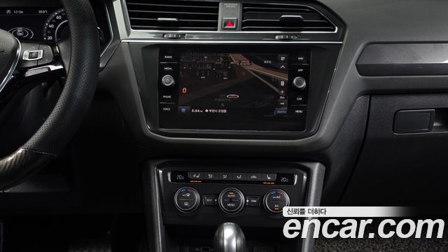 Volkswagen Tiguan Allspace 2.0 TDI Prestige 2018 — фото 14