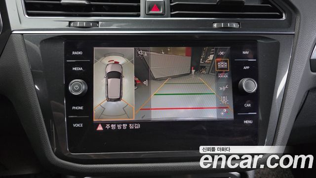Volkswagen Tiguan Allspace 2.0 TDI Prestige 2018 — фото 15