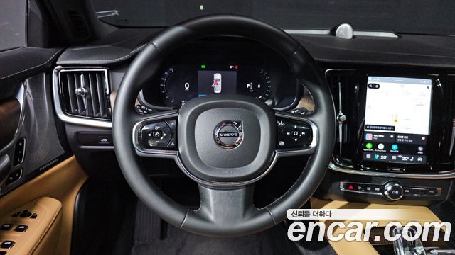 Volvo S90 B6 AWD Ultimate Bright 2023 — фото 13
